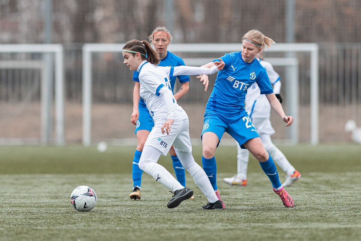 Молодёжная и юниорская команды «Динамо» встретились в товарищеском матче