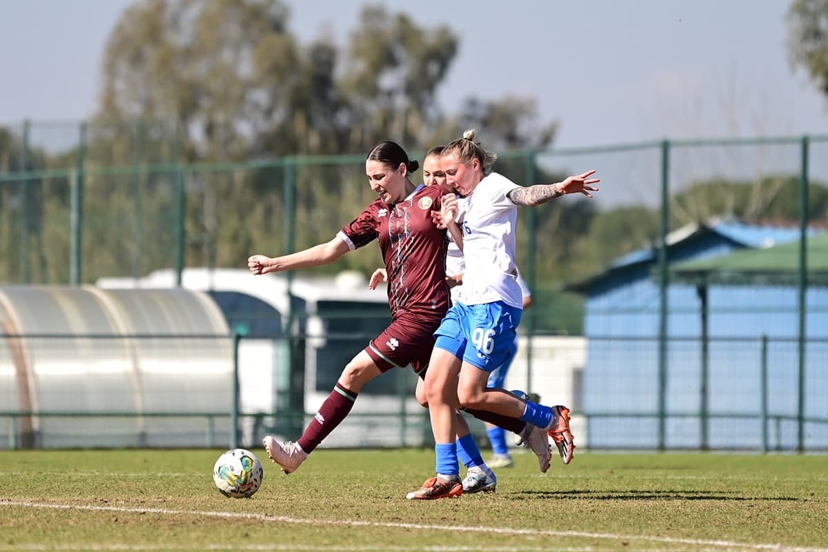 Молодёжная команда завершила сборы в Турции матчем со сборной Белоруссии U-19