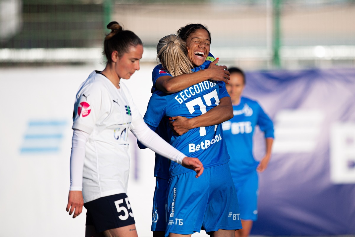 Kaylan Williams and Yulia Bessolova celebrate a goal