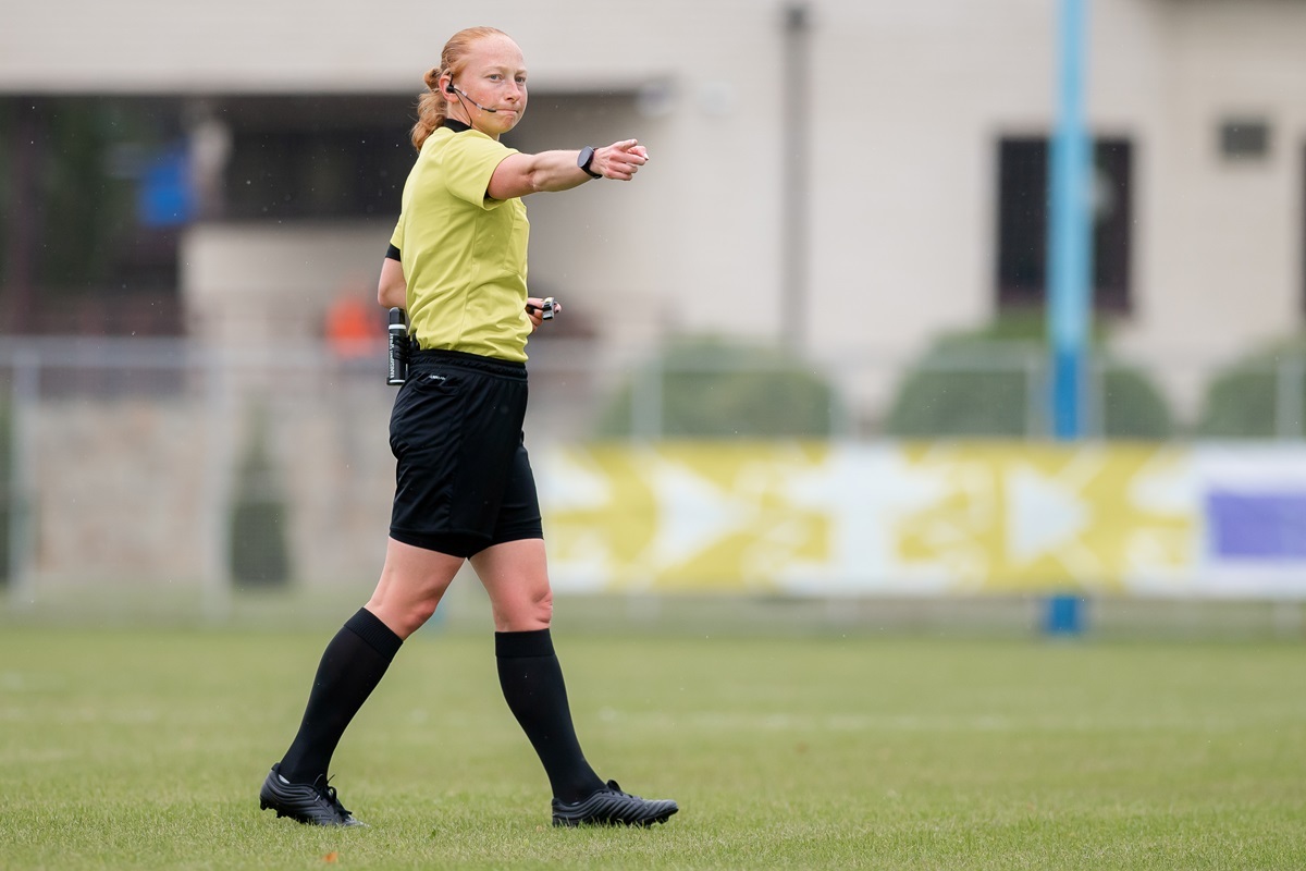 Marina Krupskaya - chief referee of the match Yenisey - Dynamo