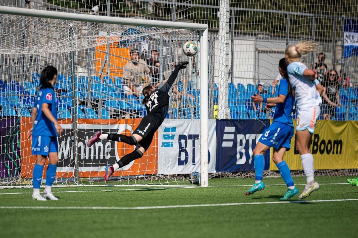 Blue and white goalkeeper Diana Ponomareva makes another super save