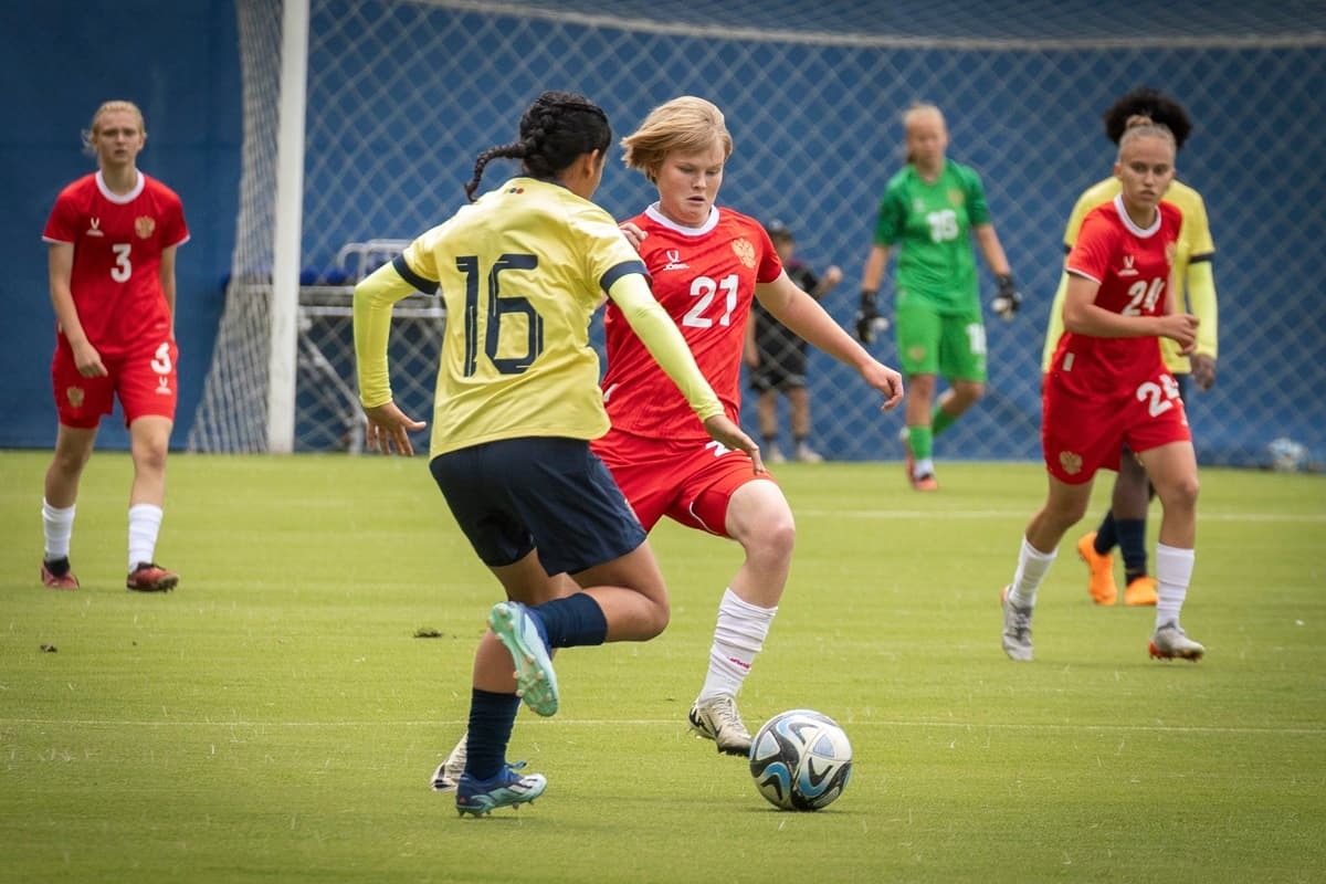 Ekaterina Sergeeva in the match against the youth team of Ecuador. Photo: RFU