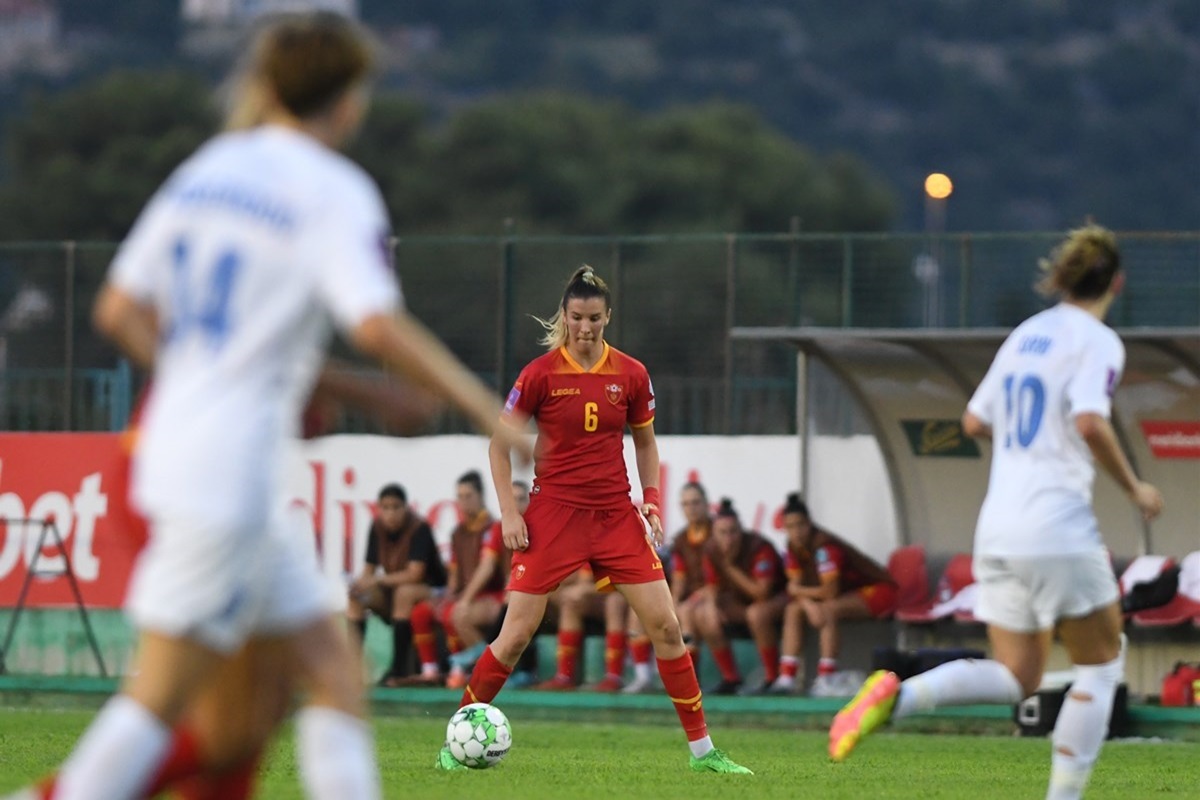 Helena Bozic, together with the Montenegro national team, continues the qualifying tournament for the European Championship 2025. Photo: FSCG