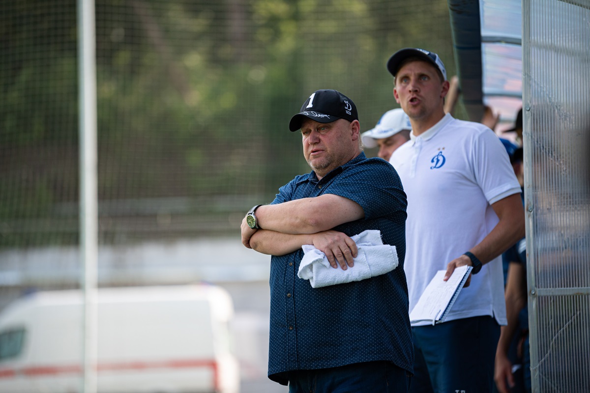 Mentor of the blue and white Sergei Lavrentyev and his assistant Taras Pavlyukevich