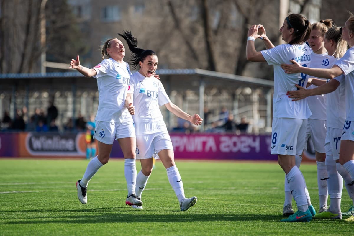 Maria Digurova (center) celebrates Elina Samoilova's winning goal against Rostov in the first round match