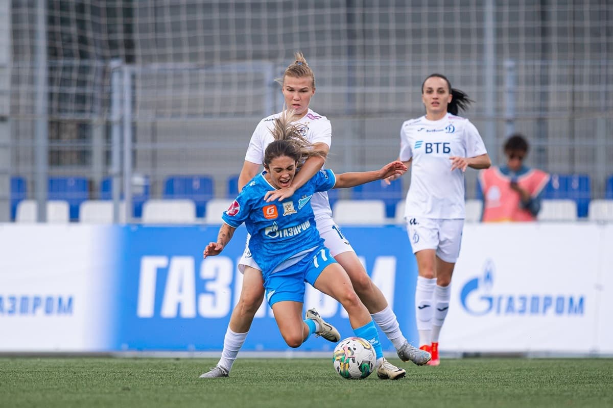 Elena Shesterneva in the fight with Priscilla Chinchilla