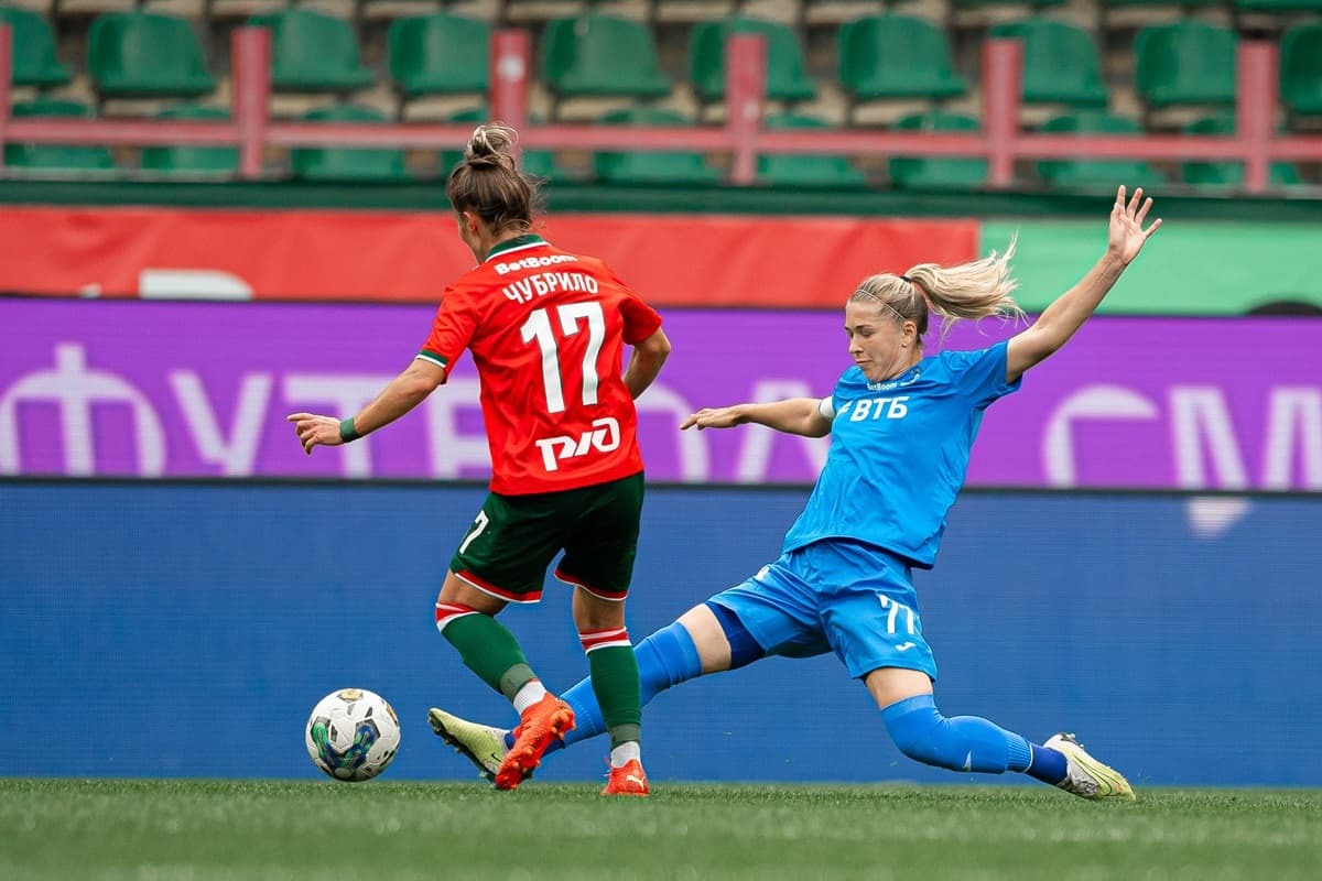 Even the captain of the white-blues Yulia Bessolova could not stop Elena Chubrilo in this match