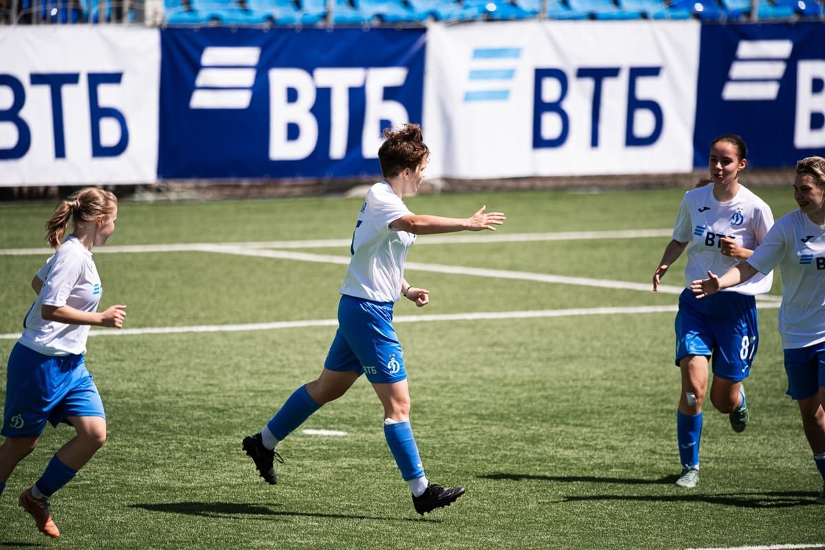 Anastasia Orlova celebrates her goal against WFC Spartak, which she scored from the penalty kick